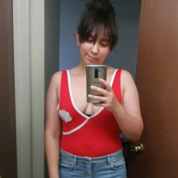 Meet your Posher, Alexadra - Picture 1 of 1